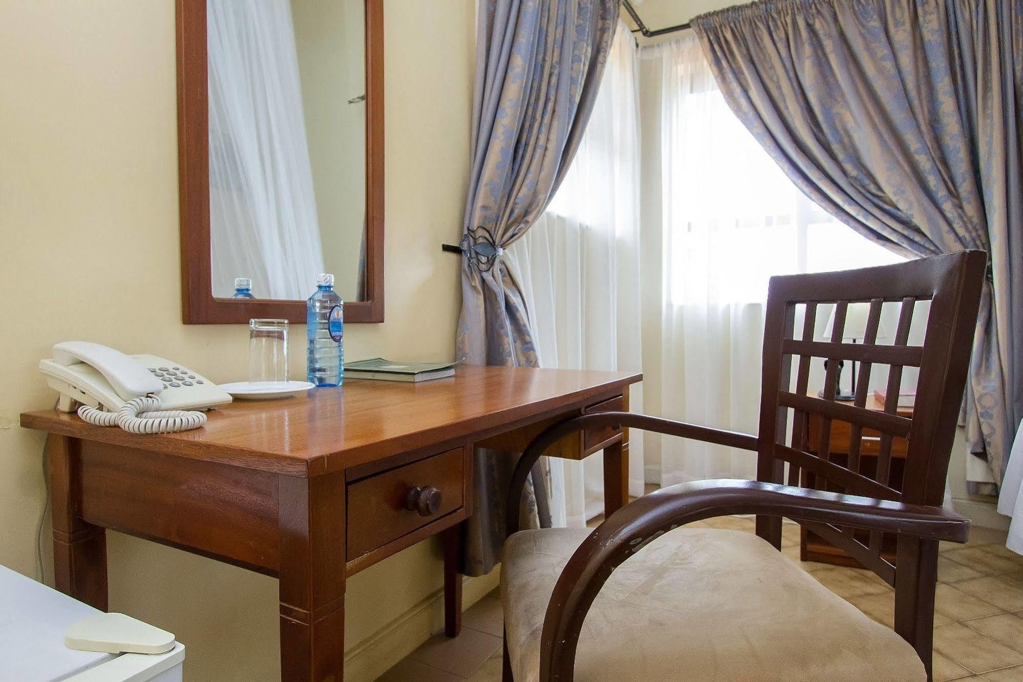 Jumuia Hotel Kisumu Dış mekan fotoğraf